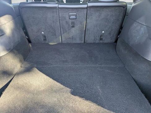 Used 2020 Tesla Model Y Long Range image 6