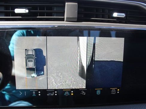 Used 2023 GMC Sierra 1500 Denali w/ Technology Package image 38