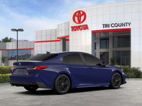 New 2026 Toyota Camry SE FWD image 10
