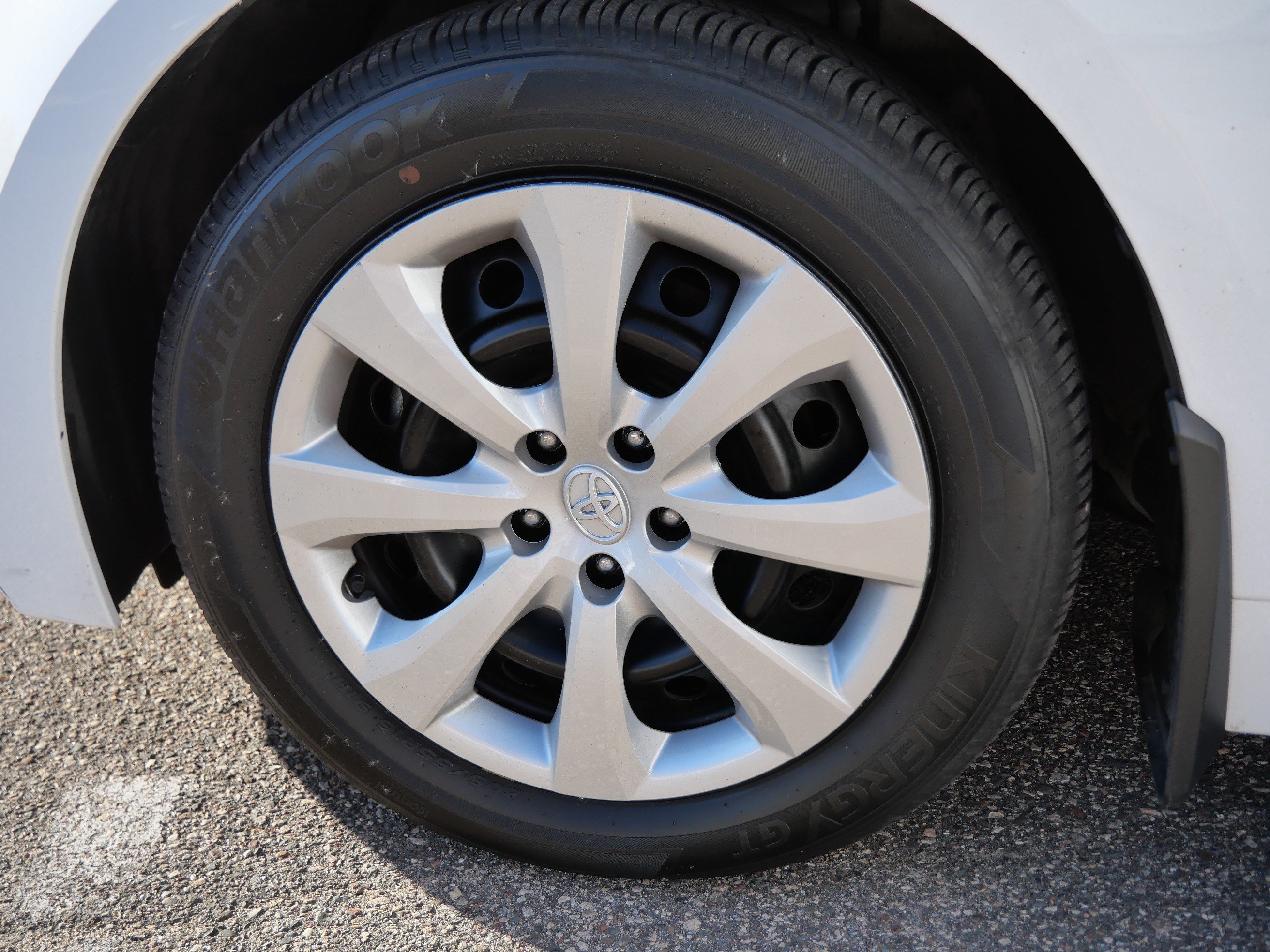Certified 2024 Toyota Corolla LE FWD image 16