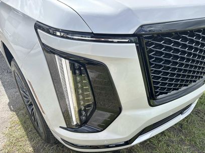 New 2025 Cadillac Escalade ESV Sport Platinum