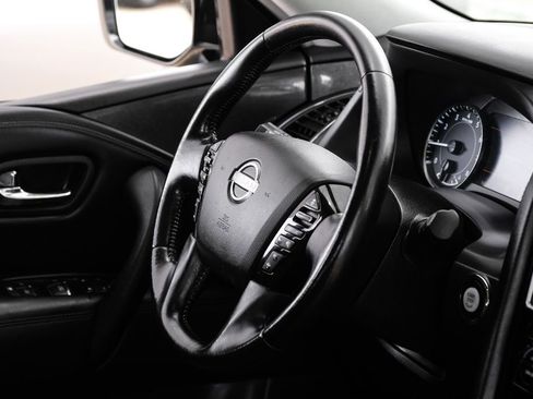 Used 2021 Nissan Armada SV AWD/4WD image 11