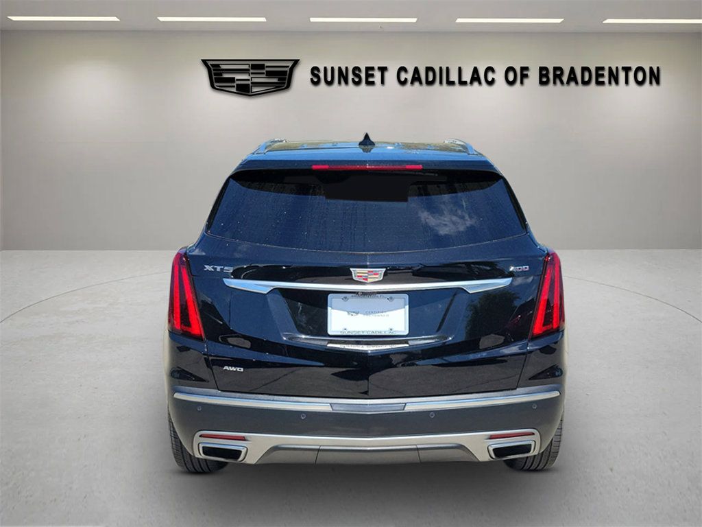 Certified 2025 Cadillac XT5 Premium Luxury w/ Technology Package AWD/4WD image 5