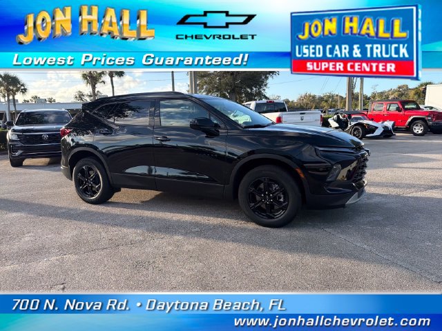 Used 2025 Chevrolet Blazer LT w/ Midnight/Sport Edition FWD image 10