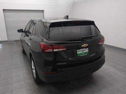 Used 2022 Chevrolet Equinox LS w/ LS Convenience Package image 6