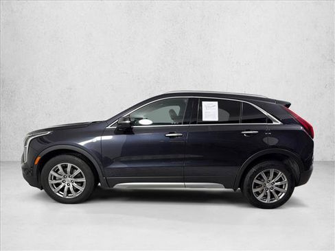 Used 2023 Cadillac XT4 Premium Luxury FWD image 6