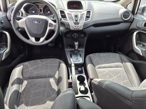 Used 2013 Ford Fiesta SE w/ Super Fuel Economy Pkg FWD image 15