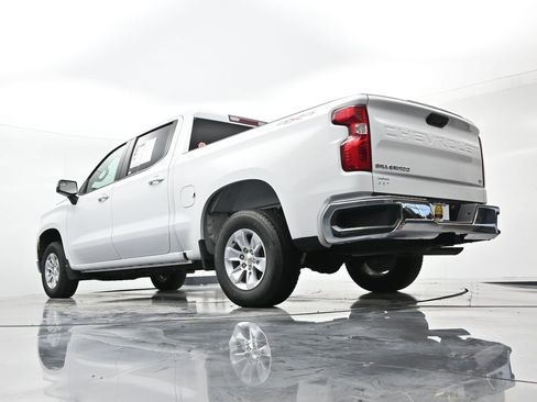 Used 2025 Chevrolet Silverado 1500 LT image 21