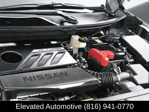 Used 2025 Nissan Rogue SL FWD image 25