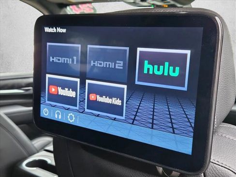 Used 2024 GMC Yukon XL Denali w/ Advanced Technology Package image 24