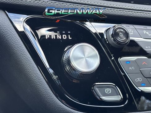 New 2026 Chrysler Pacifica Select image 24