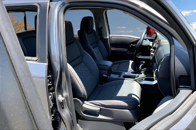 New 2026 Nissan Frontier SV w/ Tow Package RWD image 9