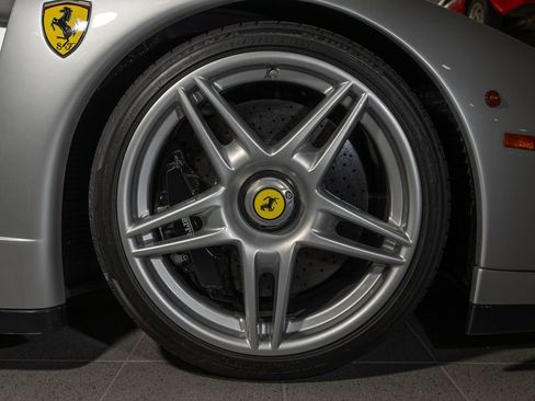 Used 2003 Ferrari Enzo RWD image 46