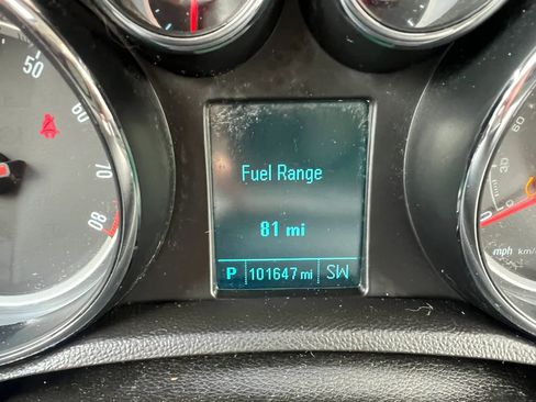 Used 2016 Buick Encore Premium w/ Experience Buick Package AWD/4WD image 17
