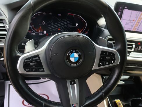 Used 2023 BMW X4 xDrive30i w/ M Sport Package AWD/4WD image 26