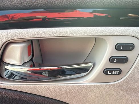 Used 2017 Honda Pilot Touring image 20