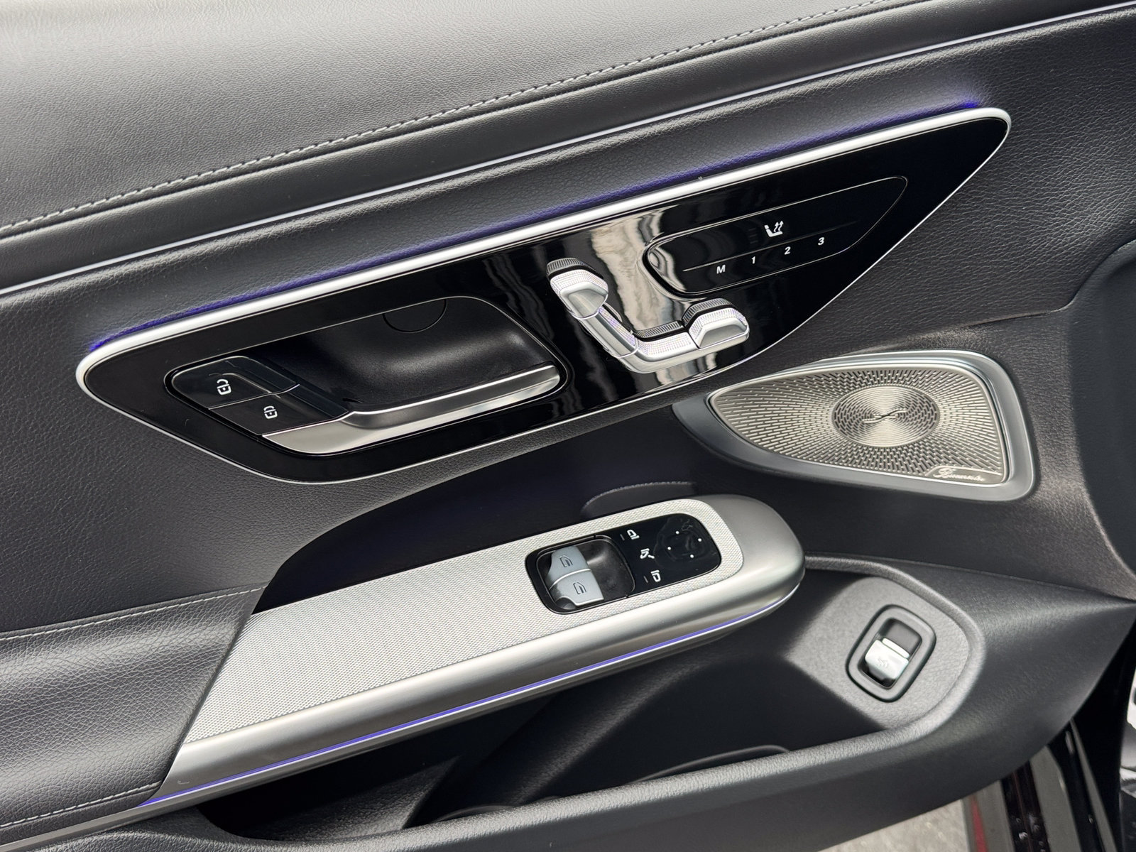 New 2026 Mercedes-Benz CLE 450 4MATIC Coupe image 9