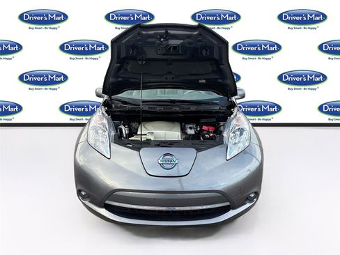 Used 2016 Nissan Leaf SV FWD image 32