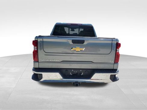 Used 2025 Chevrolet Silverado 1500 LT w/ Convenience Package II AWD/4WD image 5