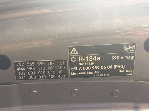 Used 2022 Mercedes-Benz GLB 250 4MATIC image 84