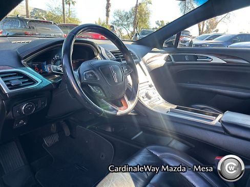 Used 2018 Lincoln MKZ Select w/ Technology Package image 11