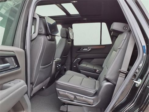 New 2026 GMC Yukon Denali w/ Denali Reserve Package image 18