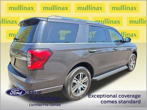 Certified 2024 Ford Expedition Limited AWD/4WD image 3