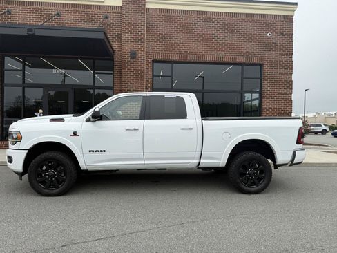 Used 2022 RAM 2500 Laramie AWD/4WD image 3