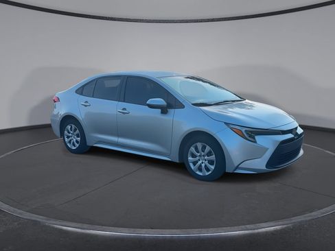 Certified 2024 Toyota Corolla LE FWD image 2