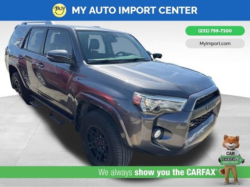 Used 2018 Toyota 4Runner SR5 Premium image 3