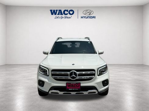 Used 2021 Mercedes-Benz GLB 250 image 2