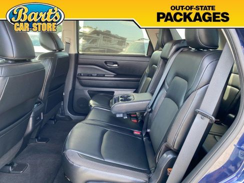 Used 2022 Nissan Pathfinder SL AWD/4WD image 20