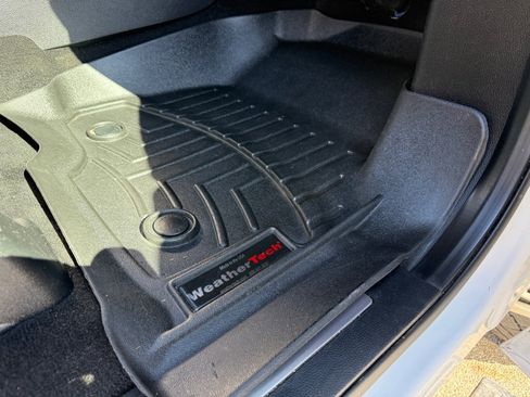 Used 2019 Ford F350 Platinum w/ Platinum Ultimate Package image 13