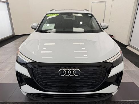 Used 2023 Audi Q4 e-tron Premium Plus w/ Premium Plus AWD/4WD image 7