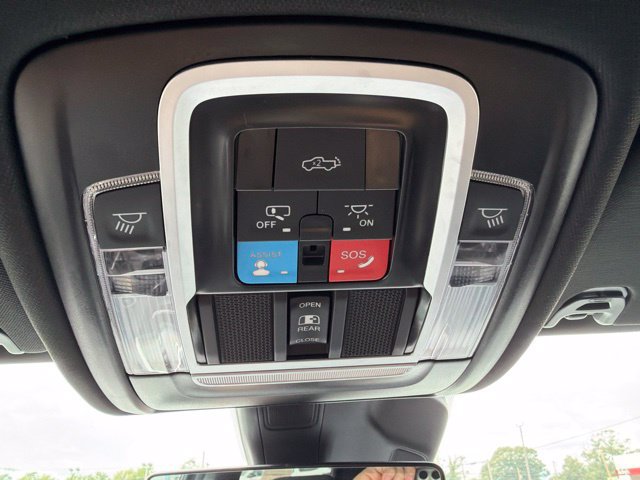 Used 2025 RAM 1500 Big Horn AWD/4WD image 22