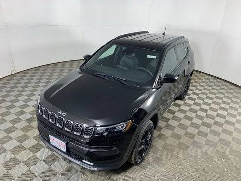 New 2026 Jeep Compass Latitude w/ Quick Order Package 29K AWD/4WD image 7