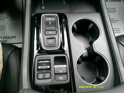 Used 2023 Honda Pilot Touring image 22