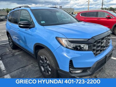Used 2024 Honda Passport TrailSport image 1