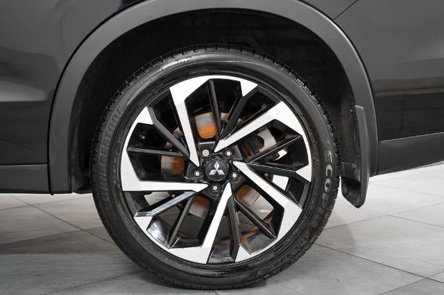 Used 2023 Mitsubishi Outlander SE Black Edition AWD/4WD image 31