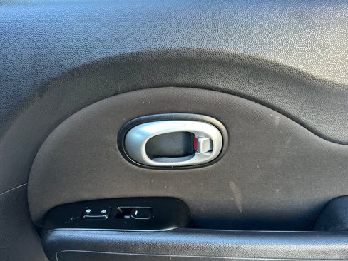 Used 2016 Kia Soul FWD image 19