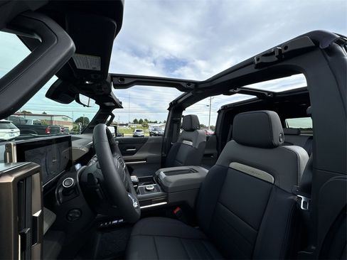 New 2025 GMC Hummer EV 2X image 34