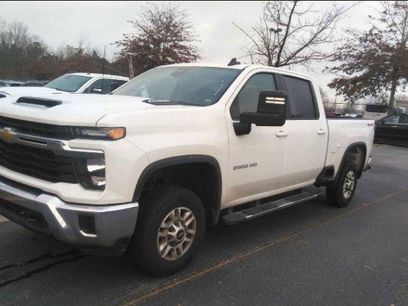Used 2024 Chevrolet Silverado 2500 LT