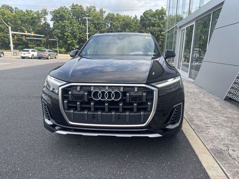 Used 2025 Audi Q7 3.0T Premium Plus AWD/4WD image 42
