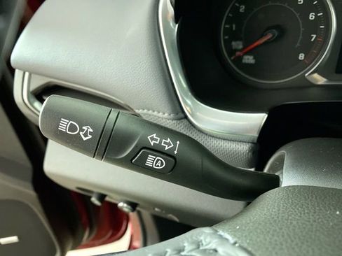 Used 2020 Chevrolet Traverse Premier image 16