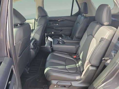 New 2025 Honda Pilot EX-L image 7