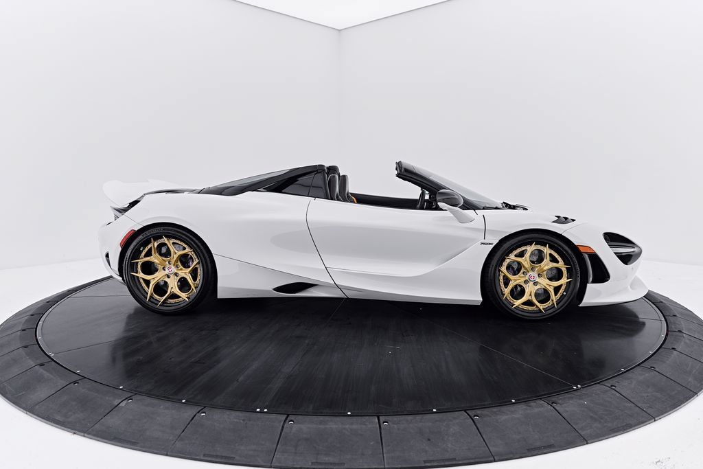 Used 2025 McLaren 750S Spider RWD image 20