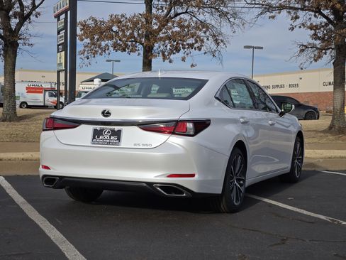 New 2025 Lexus ES 350 ES 350 w/ Premium Package image 4