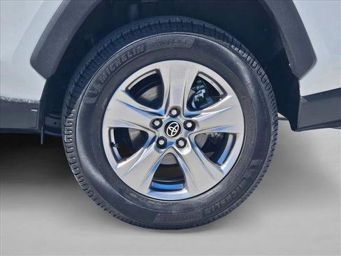 Used 2023 Toyota RAV4 XLE w/ Convenience Package image 24