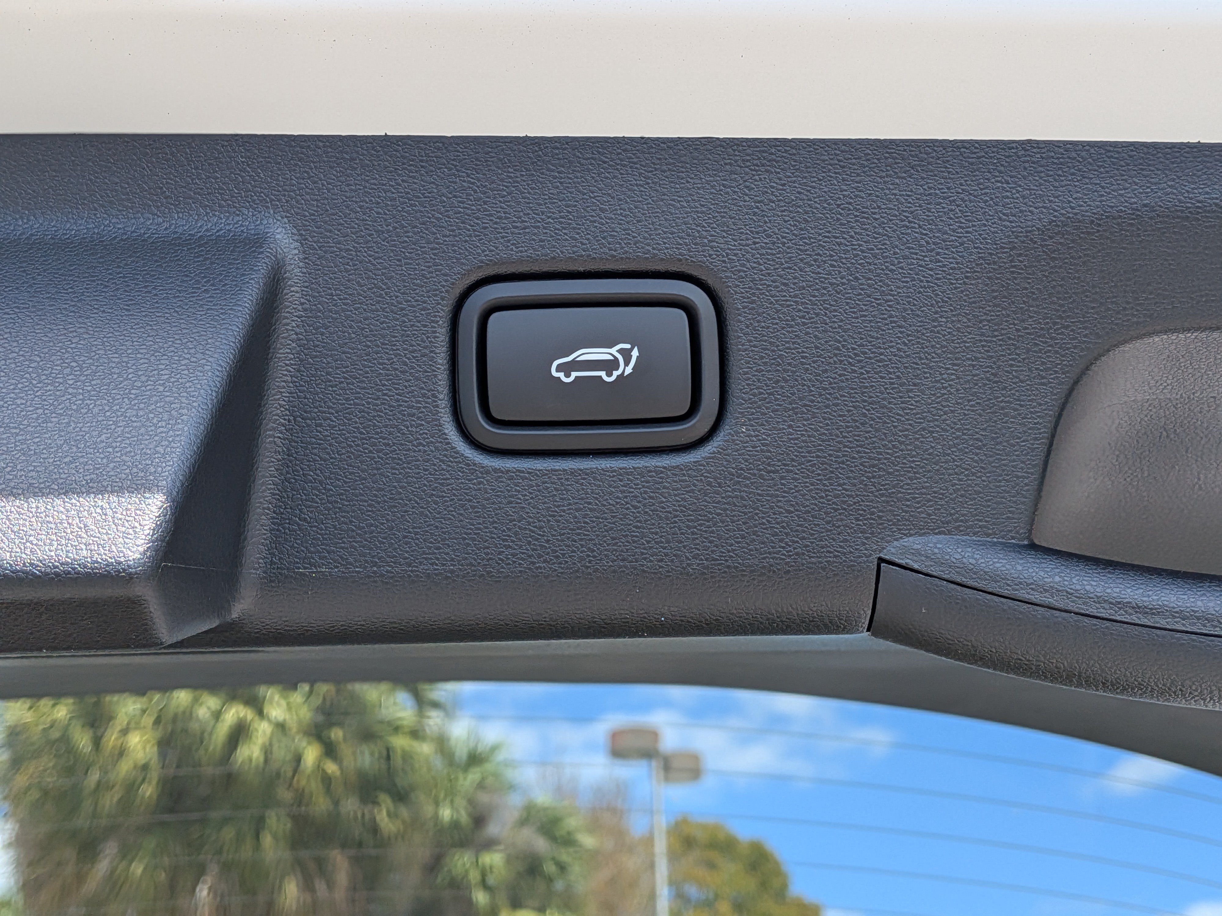 New 2026 Hyundai Tucson Limited FWD image 13