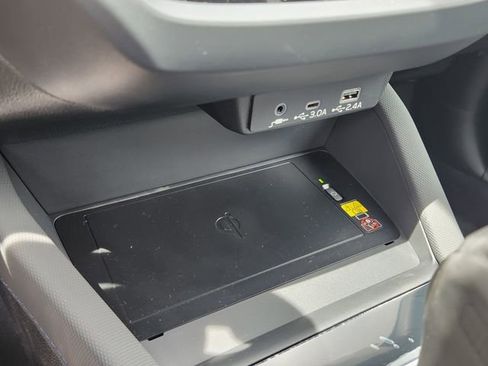 New 2025 Subaru Forester Premium image 23